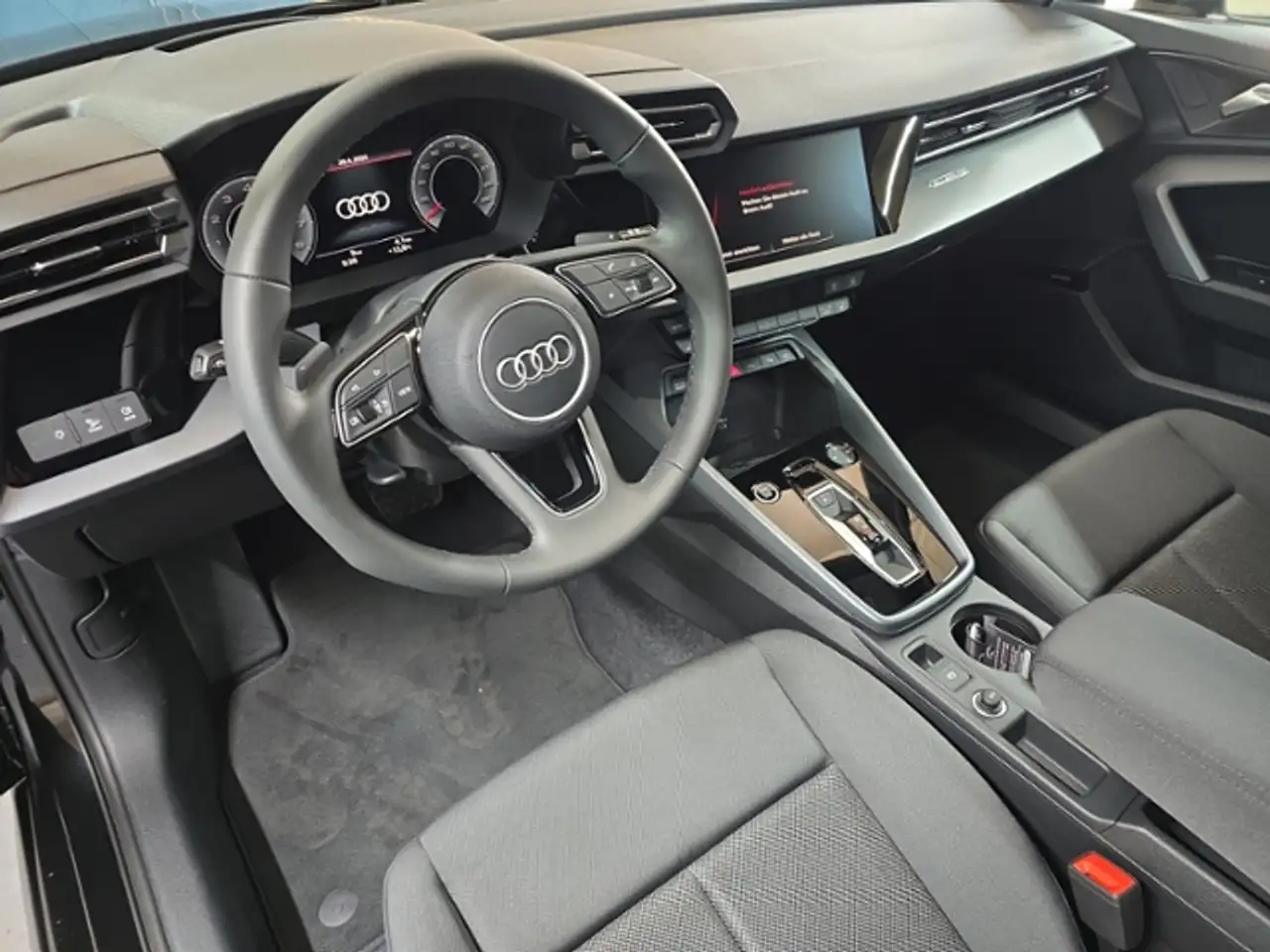 Audi A3 Sportback 2.0 TFSI quattro+S line+LED+NAVI 7