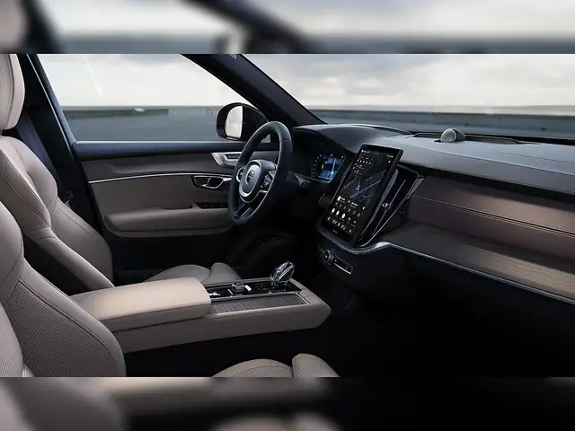 Volvo XC90 T8 Plus Dark 4LIFE | Auto Stahl Wien 23 Ansicht 3