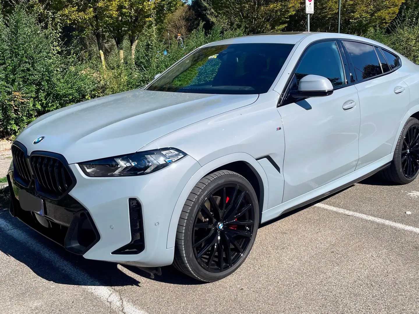 BMW X6 X6 2023 xdrive30d MSport - SUBENTRO LEASING Gri - 2