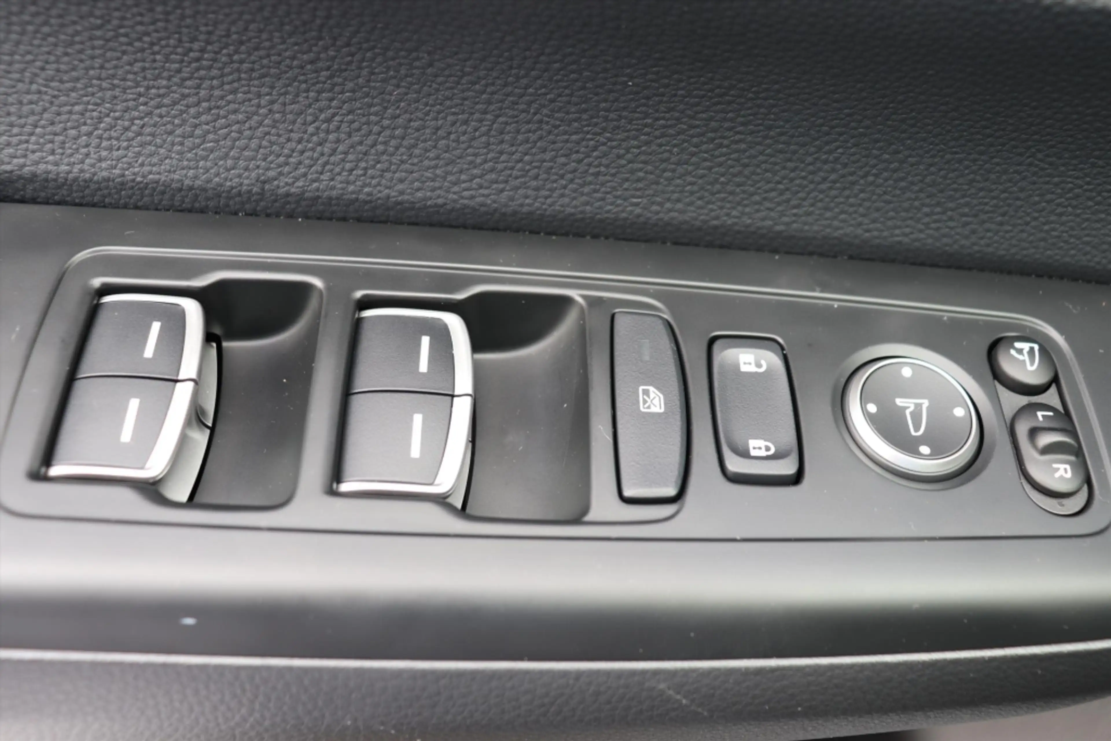 Honda CR-V 2.0 Plug-In Hybrid 184pk 2WD CVT Advance Tech — photo 15