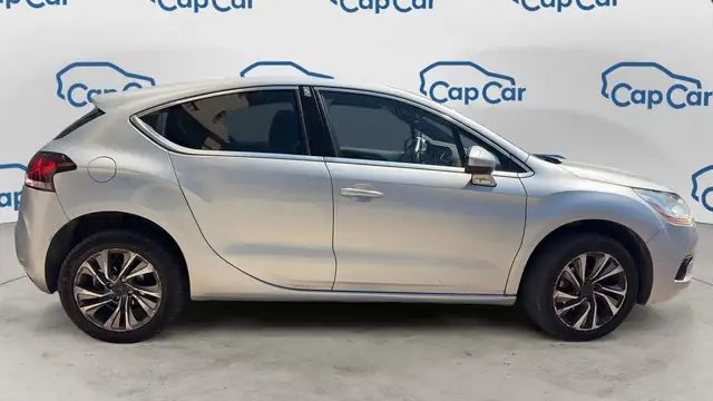 Citroen DS4 view 4