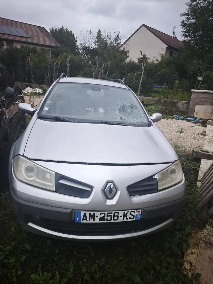 Renault Megane Grandtour — photo 3
