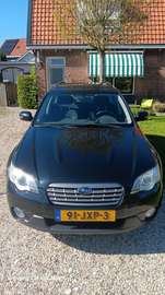 2.5i Outback Exclusive Edition