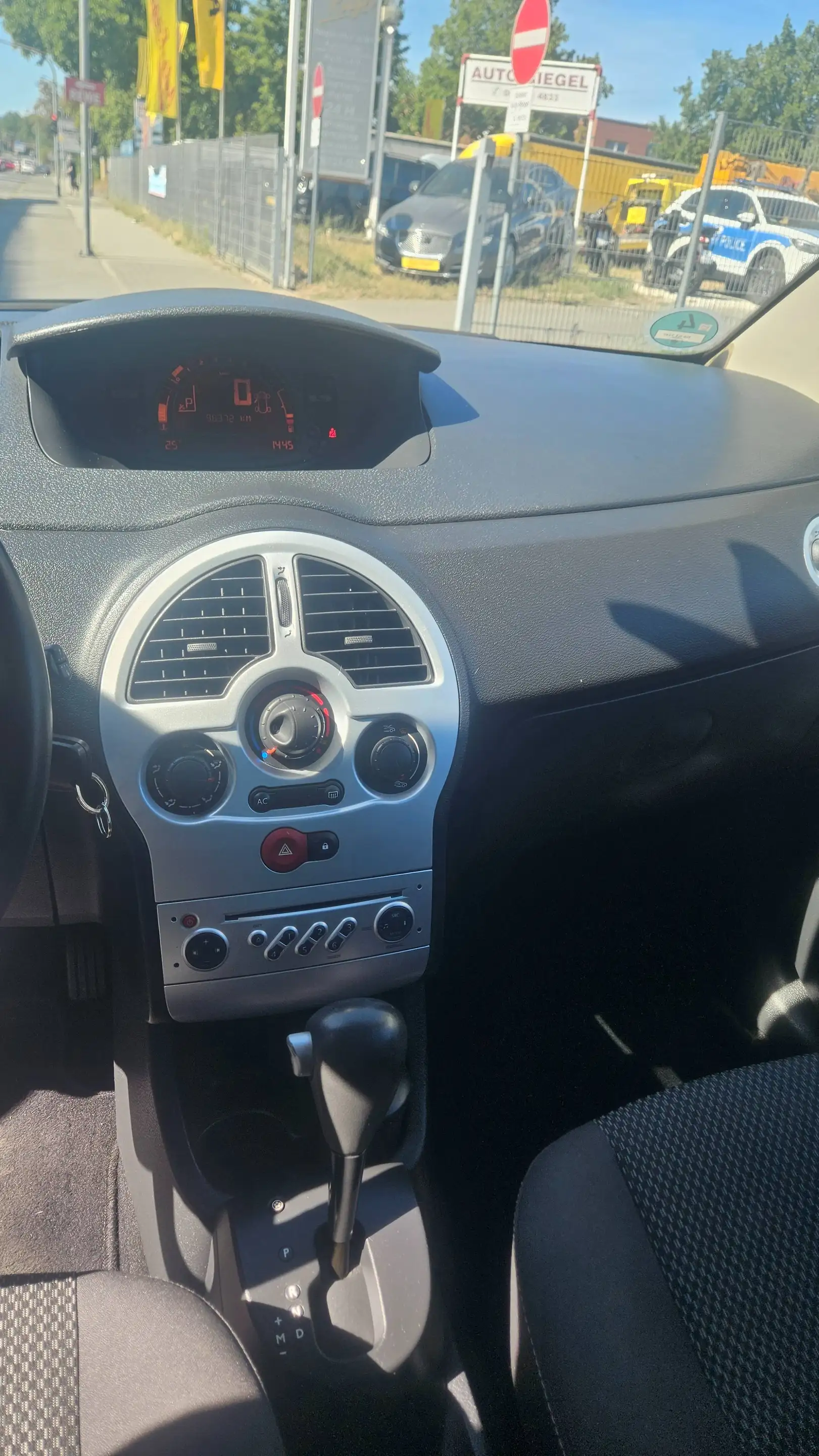 Renault Modus Modus 1.6 16V ESP Aut. Privilege — photo 15