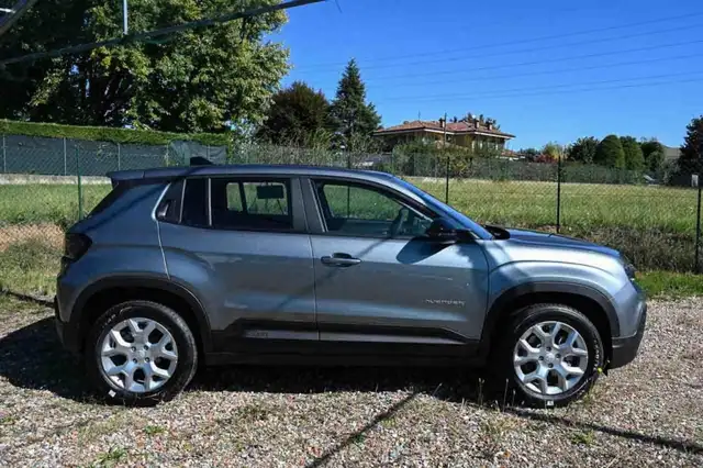Jeep Avenger view 8