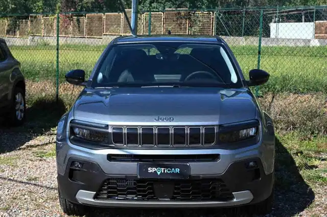 Jeep Avenger view 2
