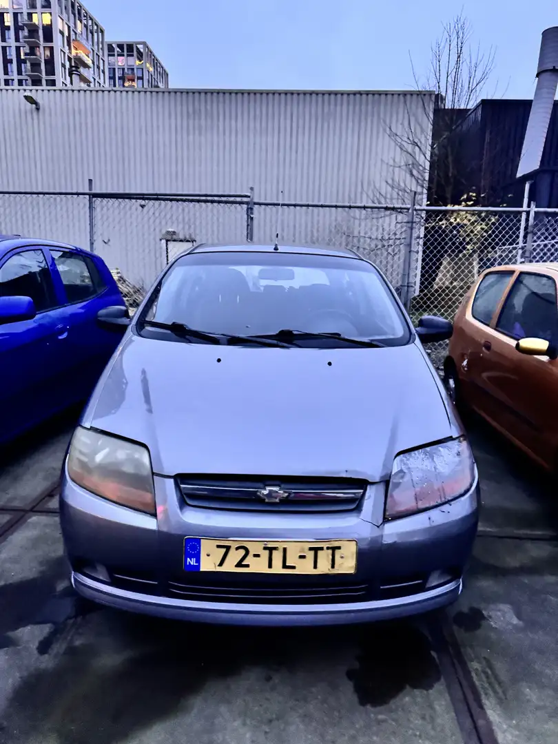 Chevrolet Kalos 1.2 Pure Gris - 1