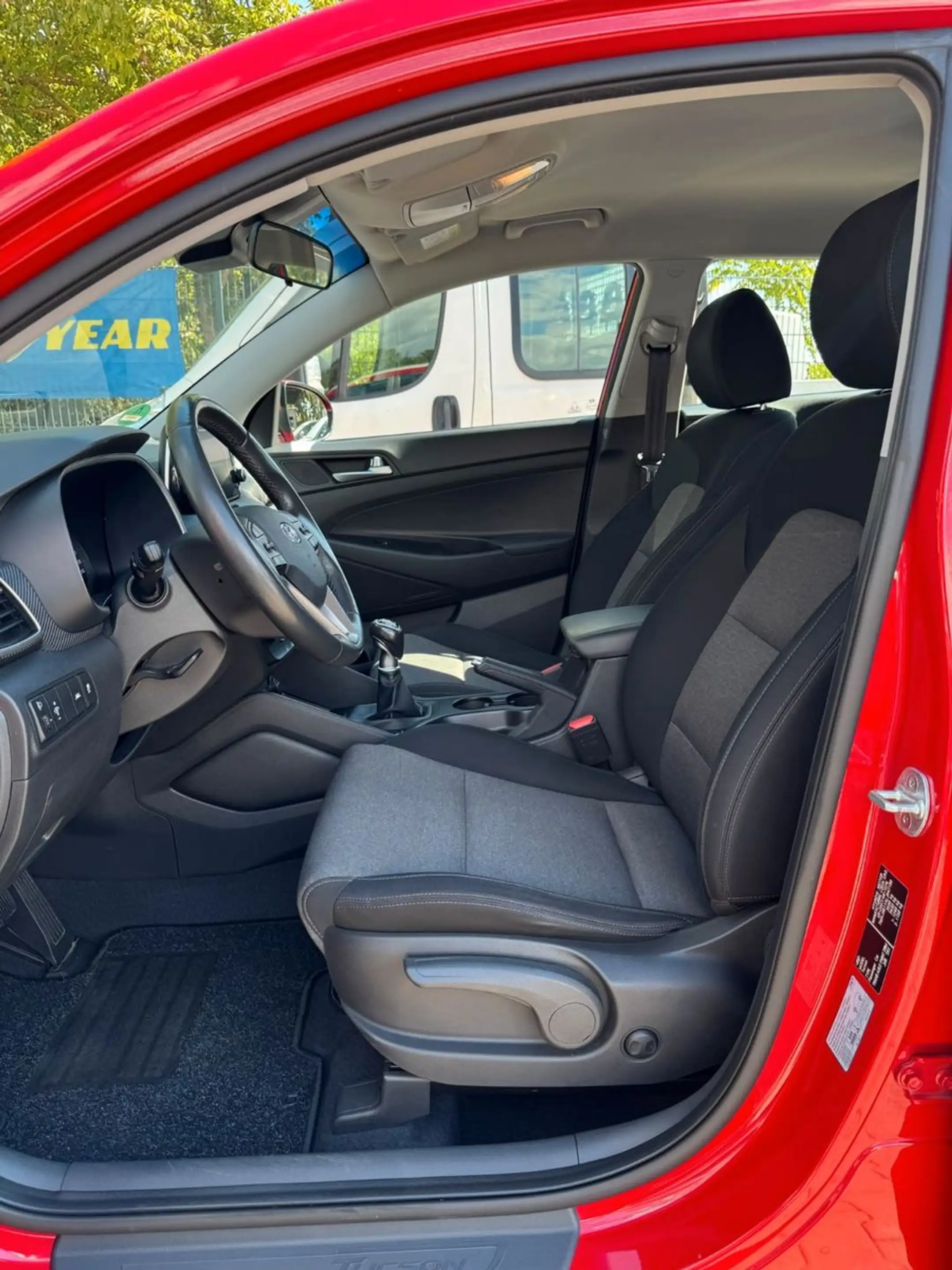 Hyundai TUCSON 1.6 GDI NAVI 68.000 KM KLIMA KAMERA TÜV — photo 6