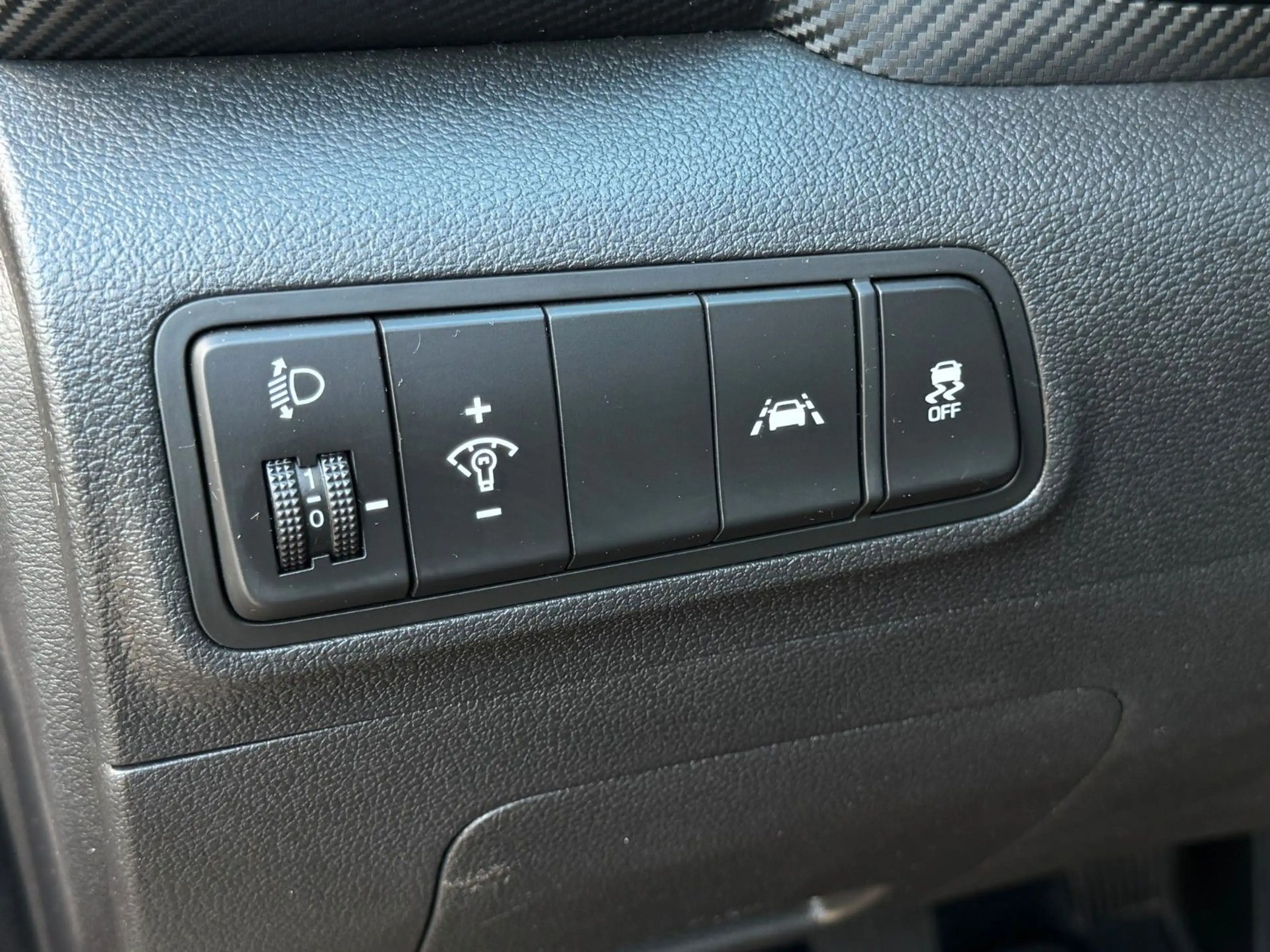 Hyundai TUCSON 1.6 GDI NAVI 68.000 KM KLIMA KAMERA TÜV — photo 14