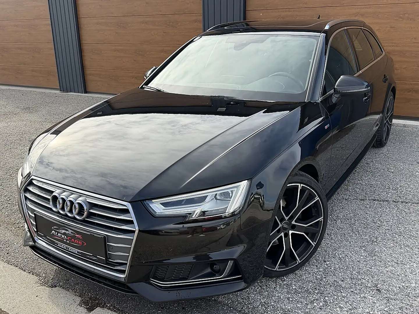Audi A4 2.0 TDI S-line Avant sport Schwarz - 2