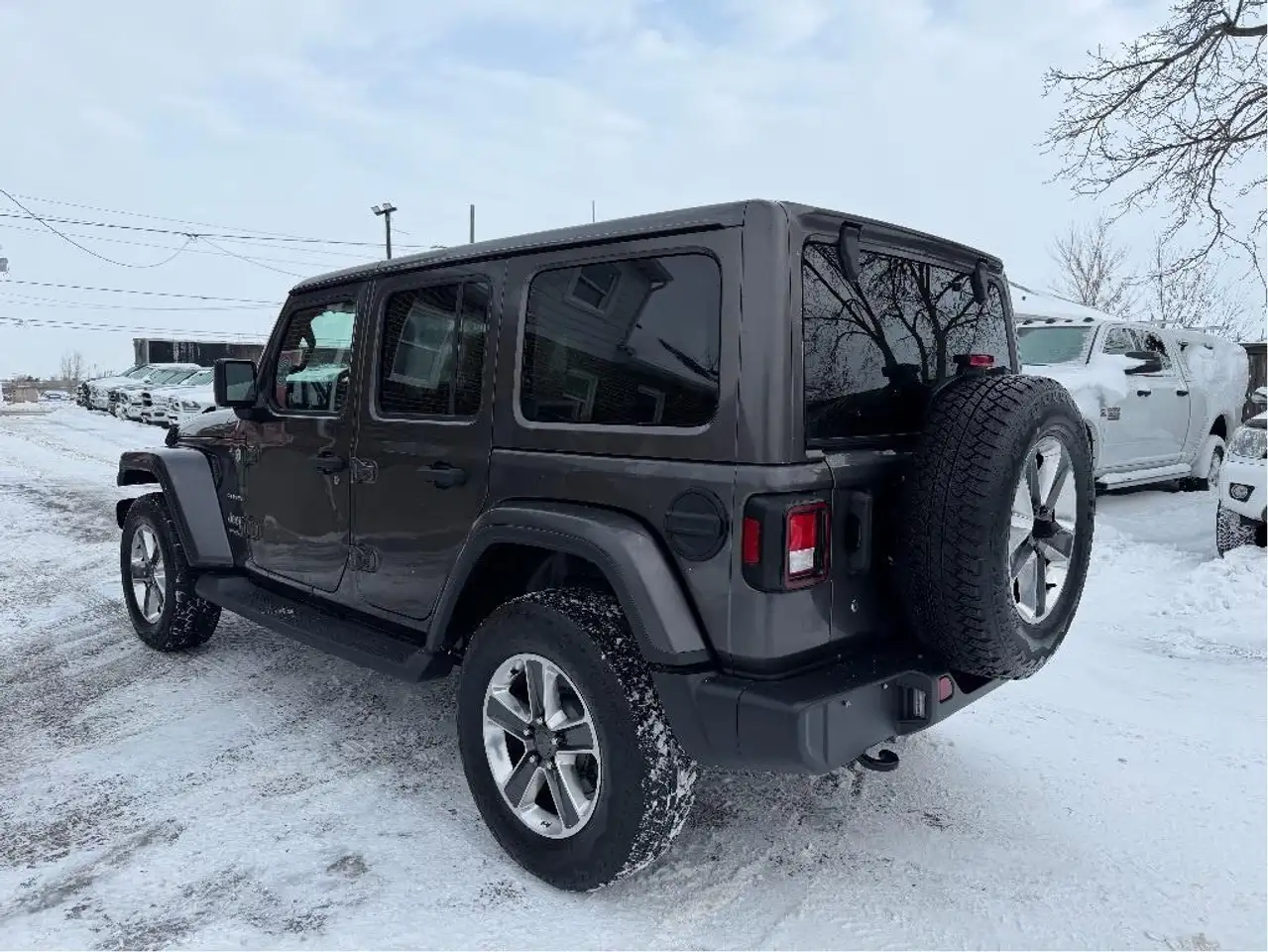 Jeep Wrangler снимка Jeep Wrangler