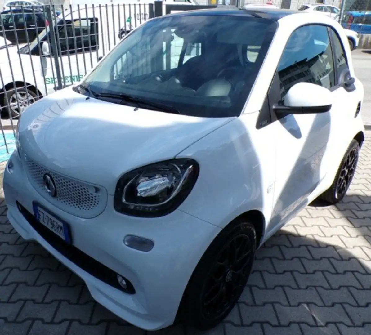 smart forTwo 1.0 Superpassion 71cv twinamic Blanco - 1