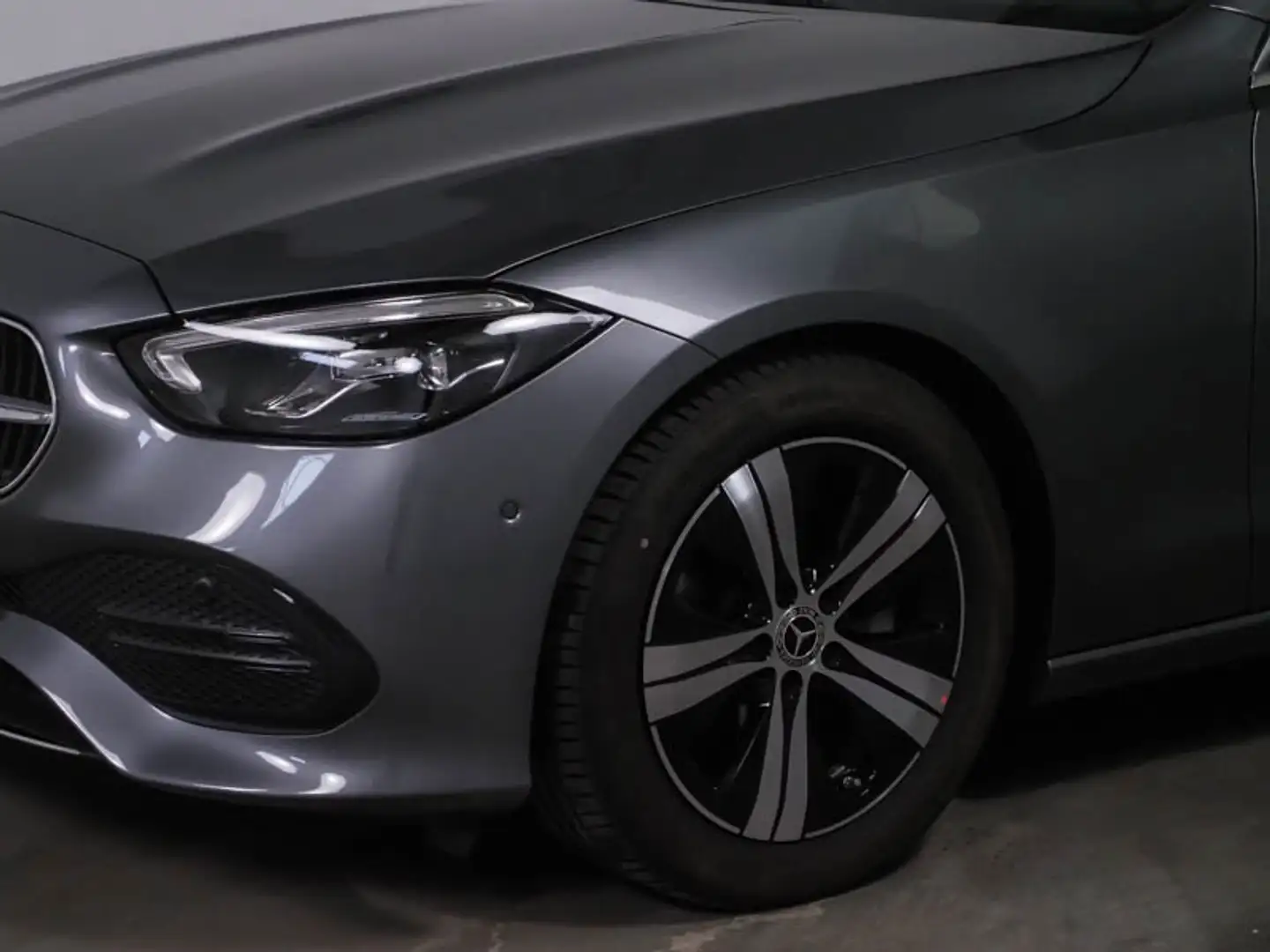 Mercedes-Benz C 180 T-Modell Avantgarde, LED Scheinwerfer Grau - 2