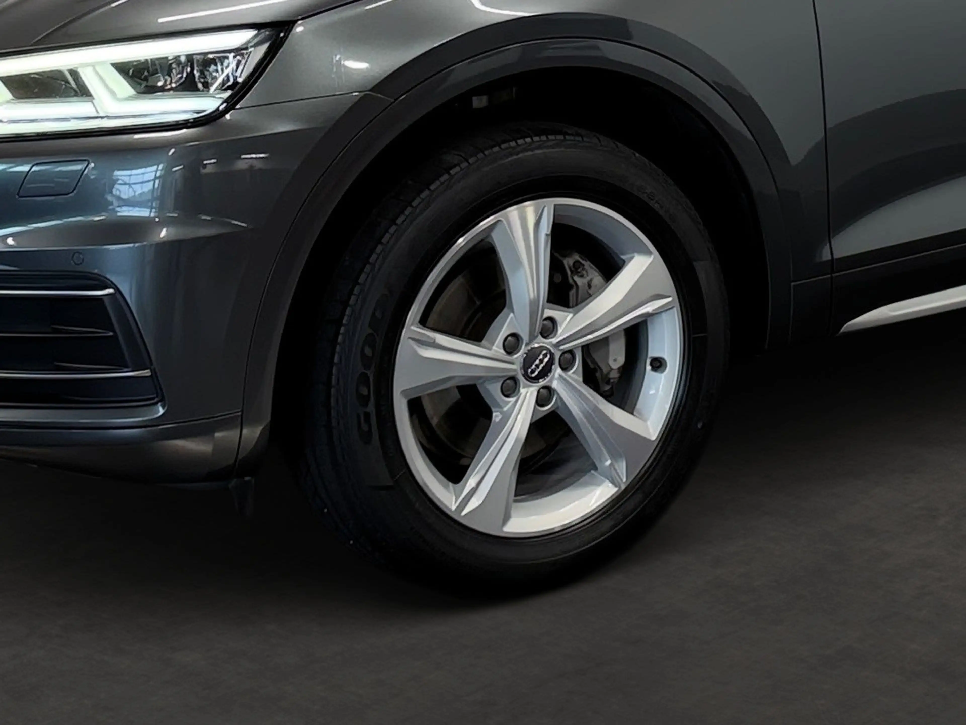 Audi Q5 2.0TDI quattro sport S-Line ab ca. 259€ monatlich — photo 12