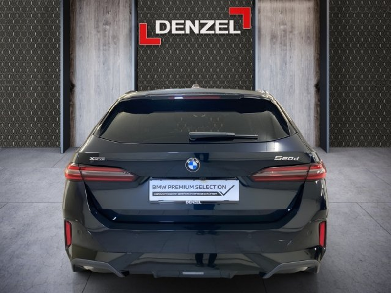 BMW 520 d xDrive Touring G61 B47 — photo 5