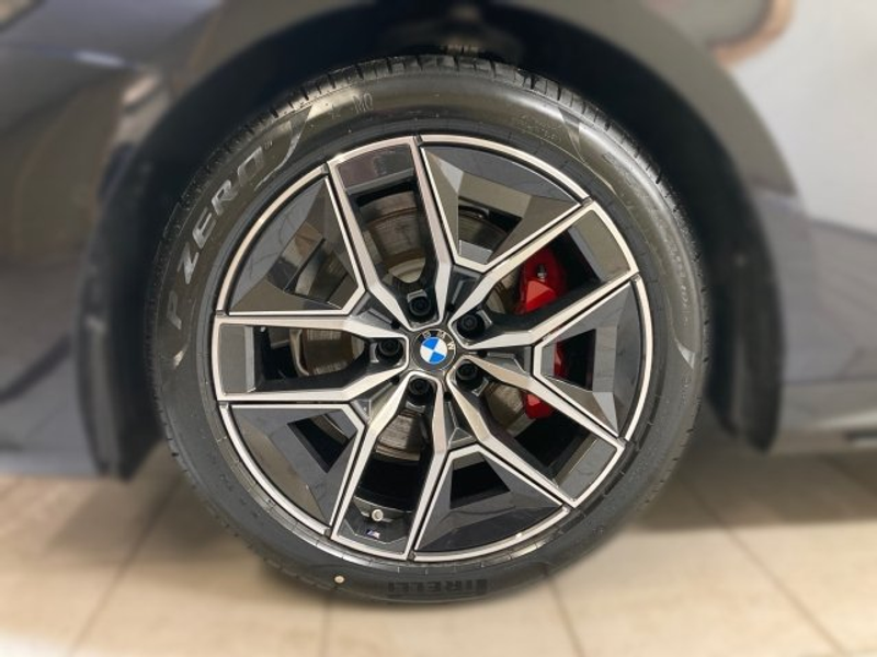 BMW 520 d xDrive Touring G61 B47 — photo 9