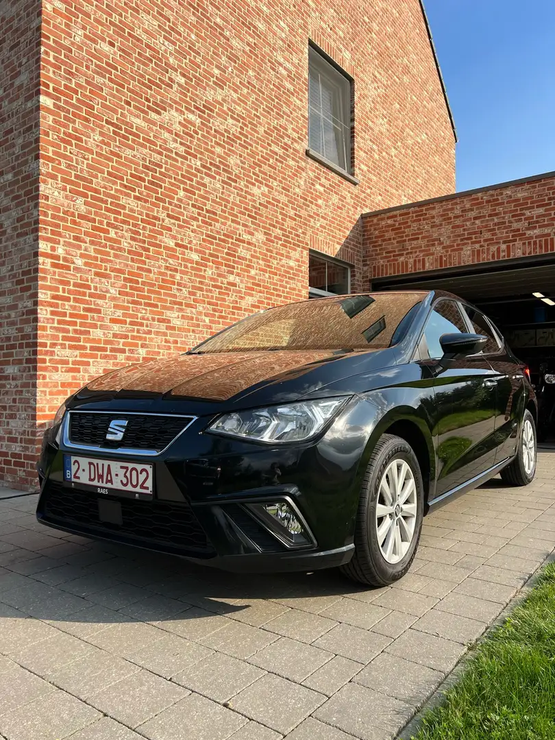 SEAT Ibiza 1.0 MPI S&S Style/Carplay/Benzine Black - 1