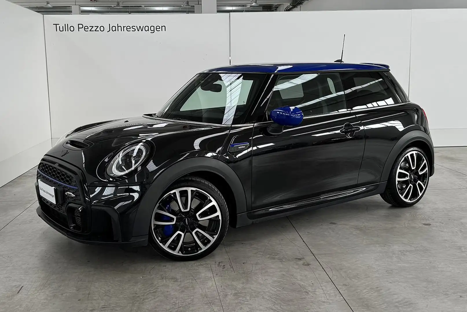 MINI John Cooper Works MINI John Cooper Works 2.0 JCW - 1