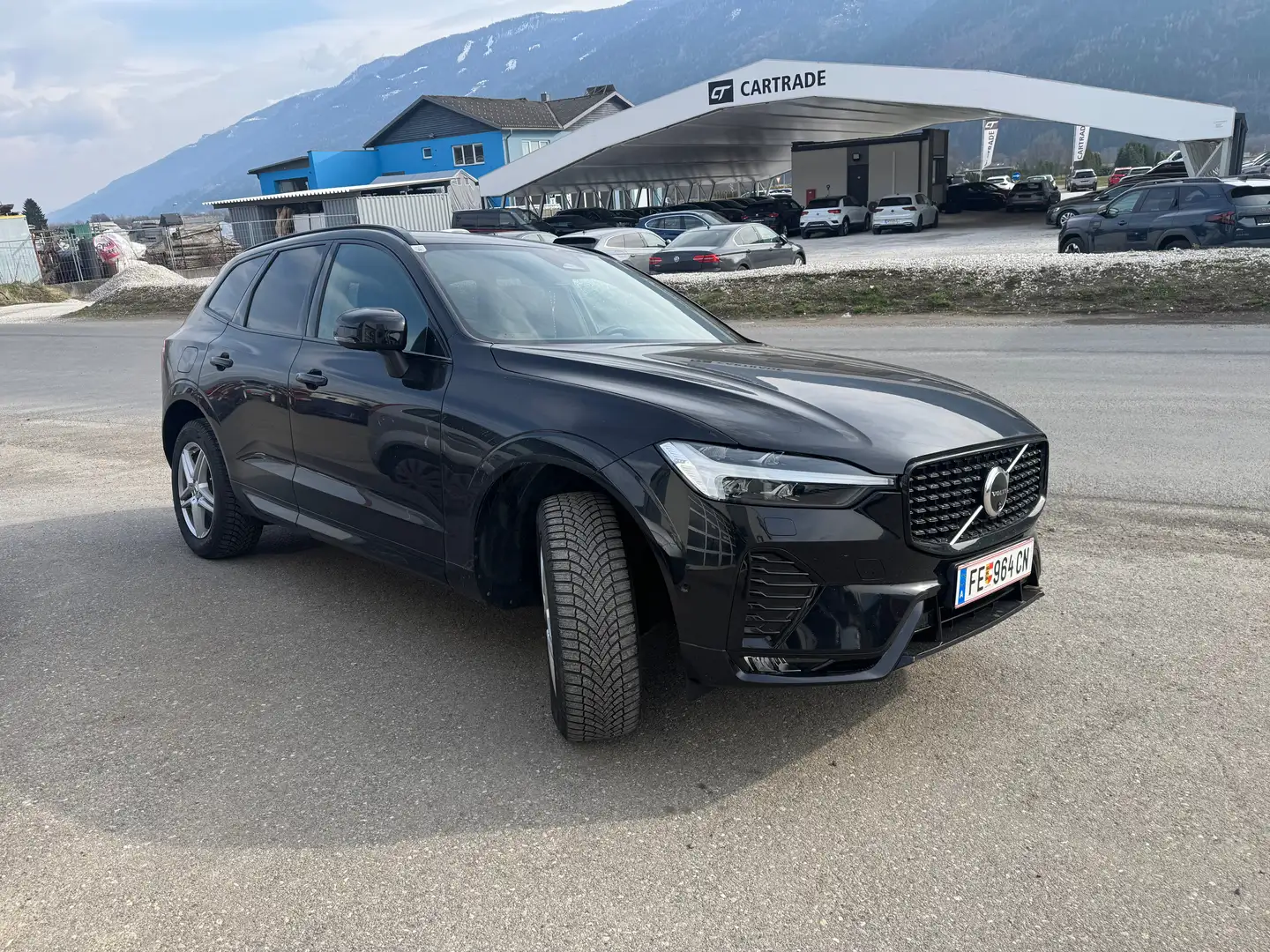 Volvo XC60 XC60 B4 Ultimate Bright AWD Geartronic Ultimate Bright Schwarz - 2