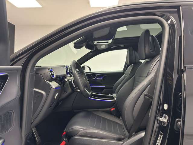 Mercedes-Benz GLC 200 — photo 11