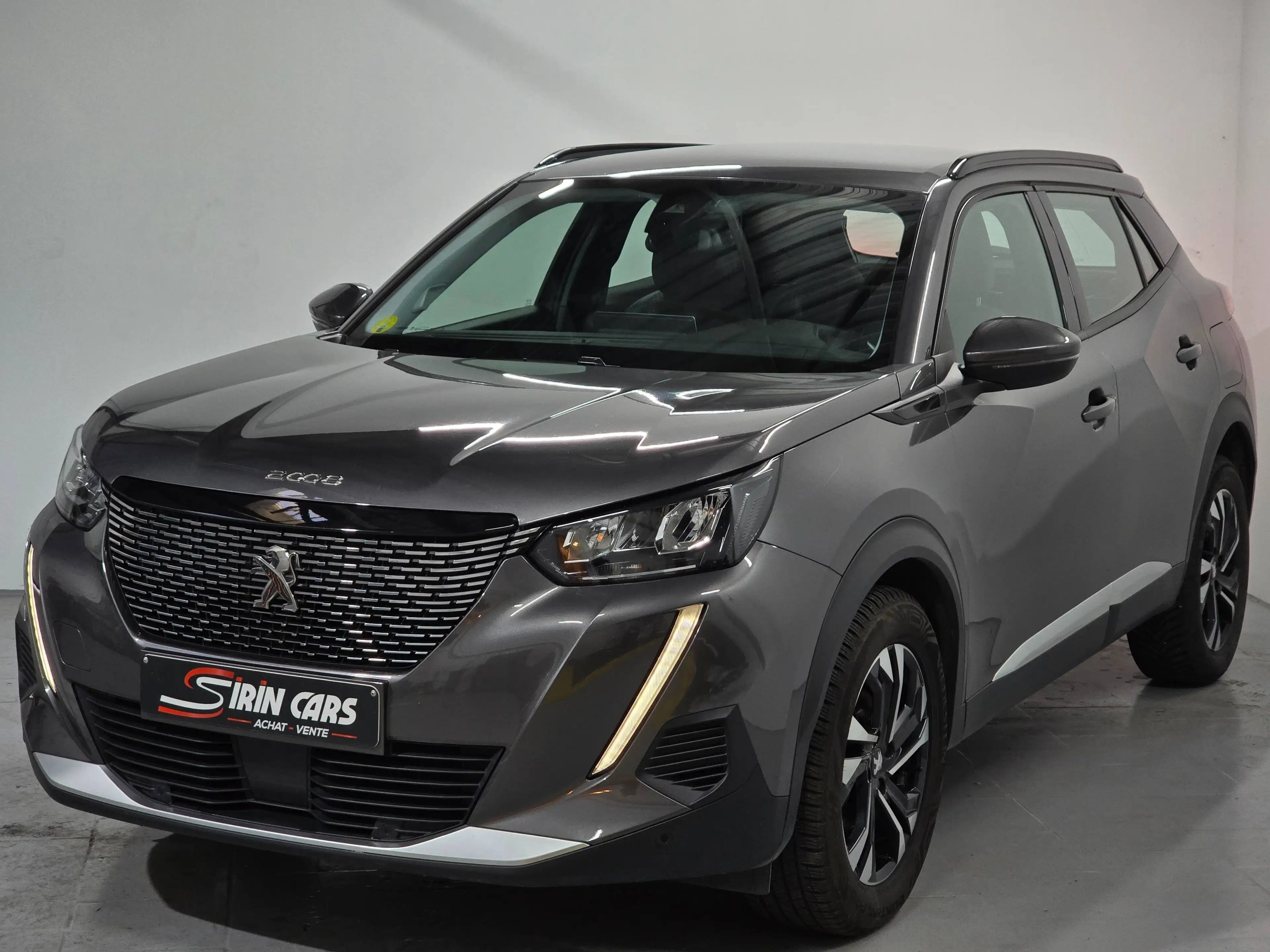 Peugeot 2008 Allure | Cockpit | Full Led | 1ier propriétaire | Suivi complet | GARANTIE 12M — photo 4