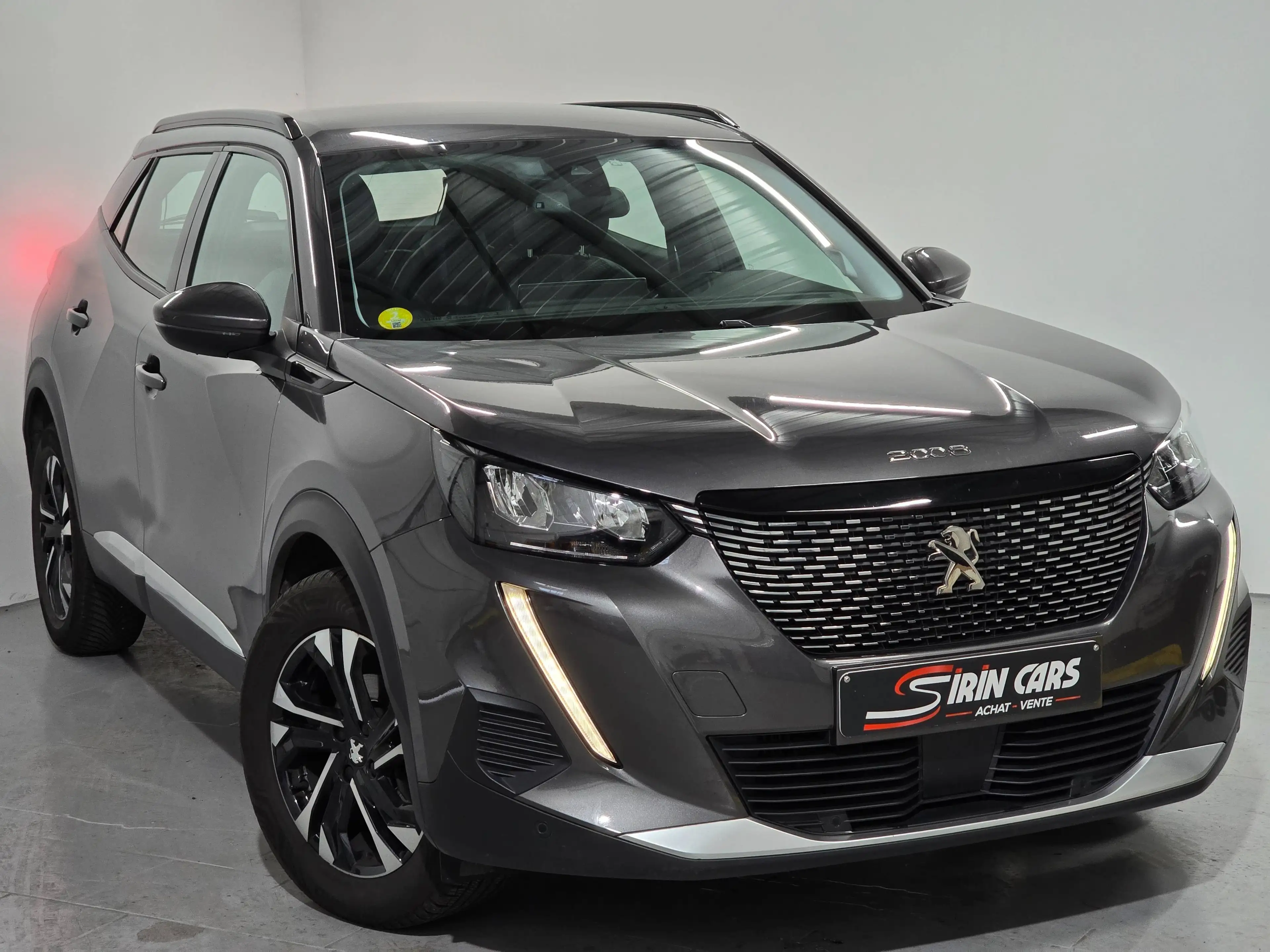 Peugeot 2008 Allure | Cockpit | Full Led | 1ier propriétaire | Suivi complet | GARANTIE 12M