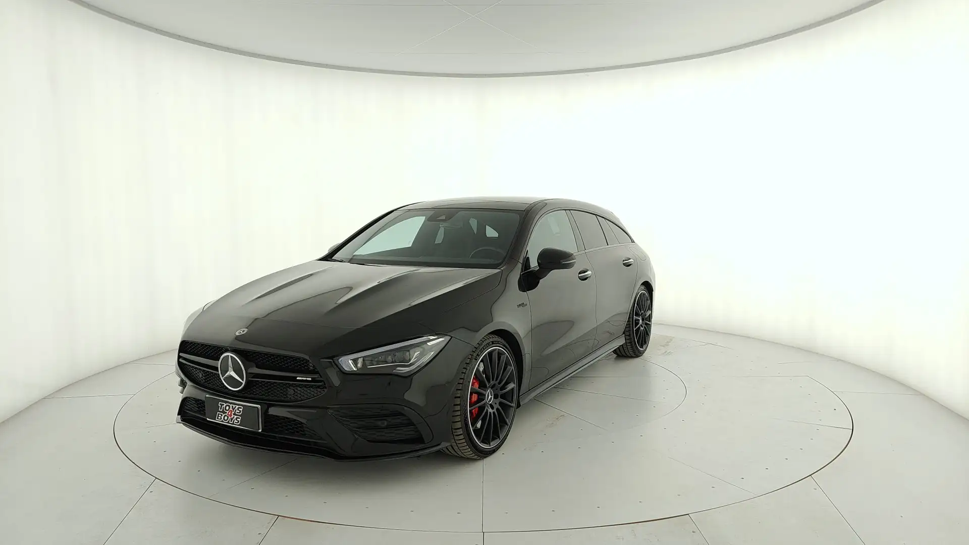 Mercedes-Benz CLA 35 AMG CLA Shooting Brake AMG 35 4matic auto Noir - 1