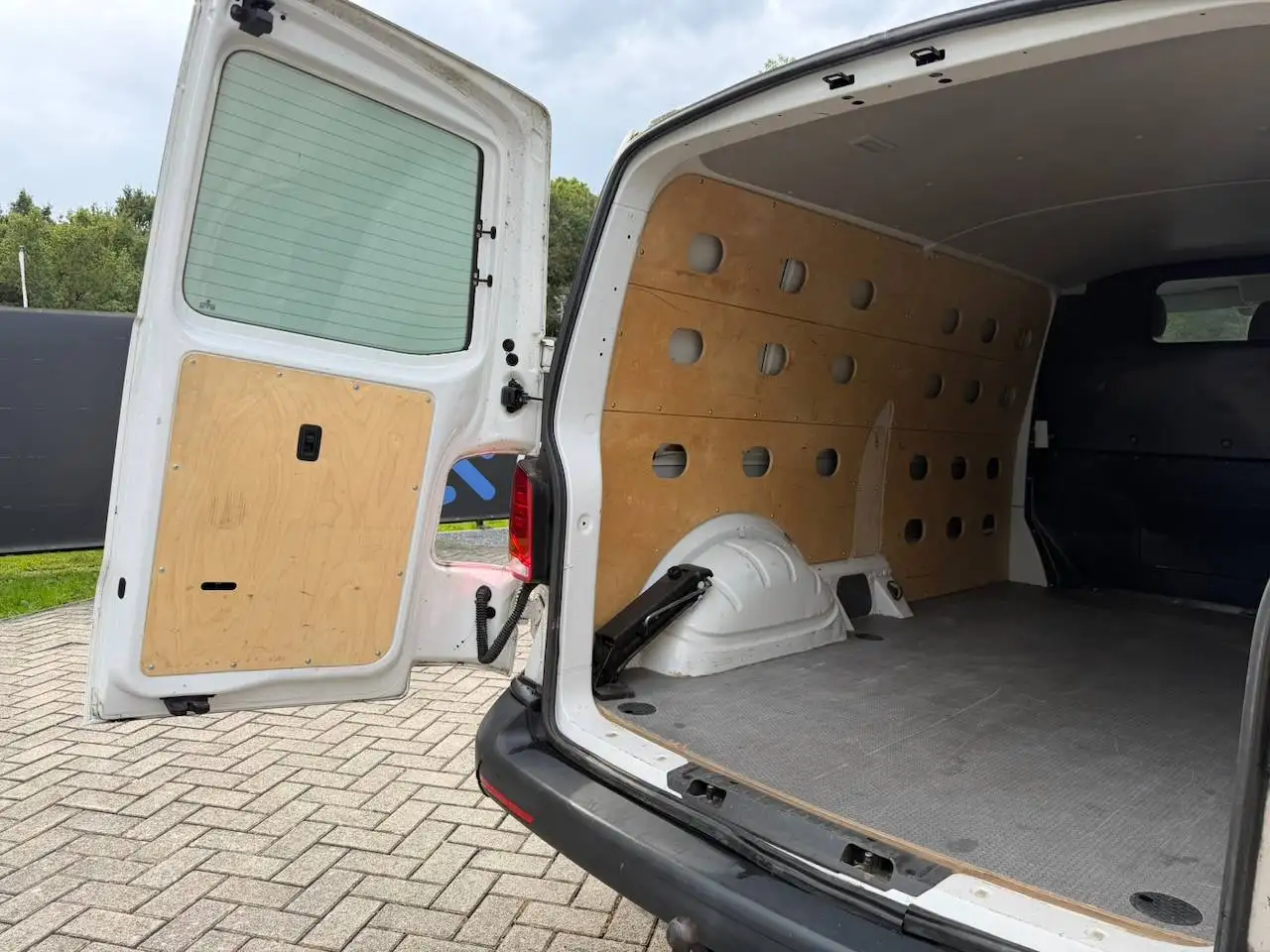 Volkswagen T6.1 Transporter BTW LANGE UITVOERING TREKHAAK CAMERA — 11/16