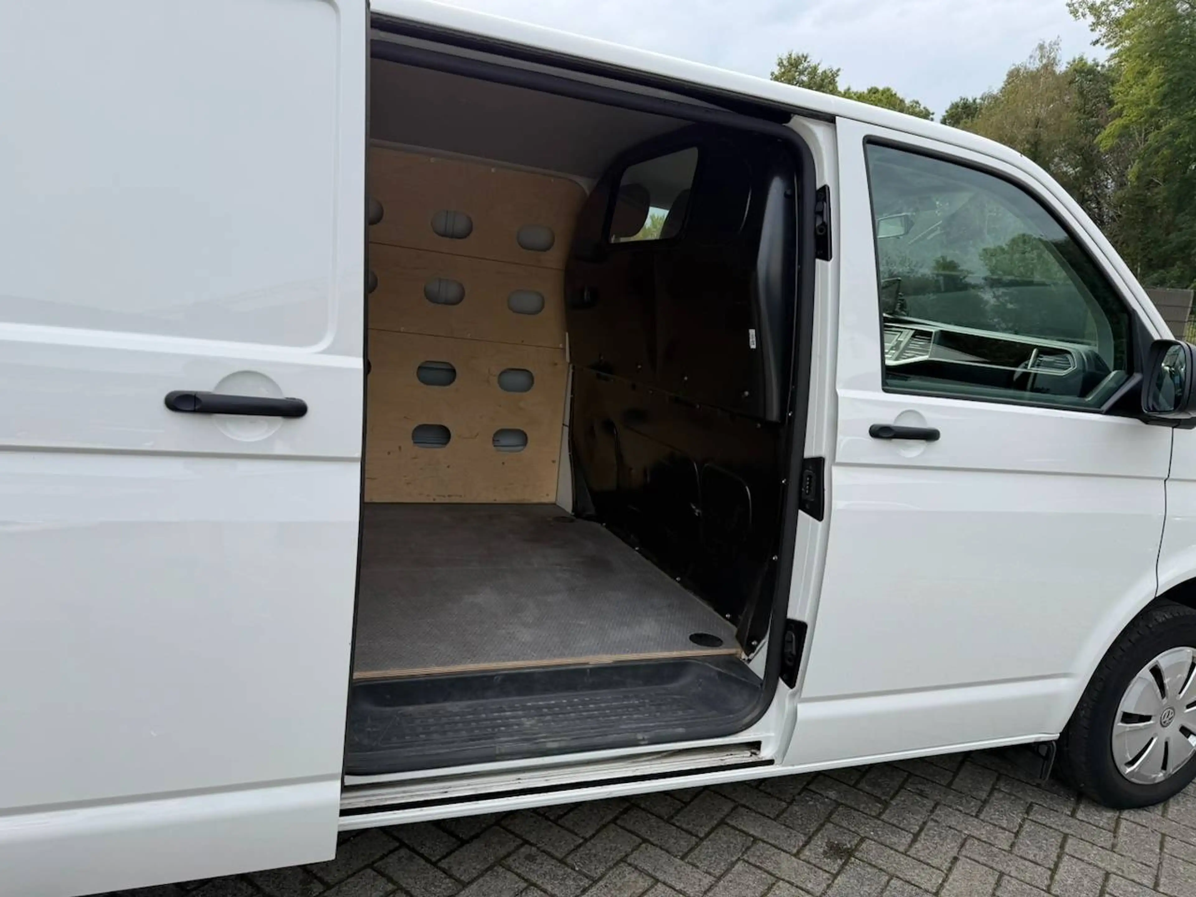 Volkswagen T6.1 Transporter BTW LANGE UITVOERING TREKHAAK CAMERA — photo 9