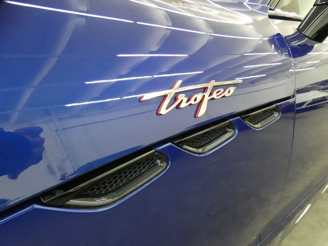 Maserati GranTurismo 2023 — фото 10