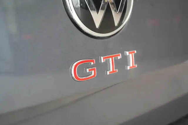 Volkswagen Polo view 7