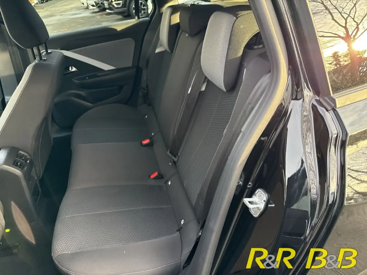 Opel Astra L ST 1.2 Edition NAVI+KAMERA+SHZ+CARPLAY 10