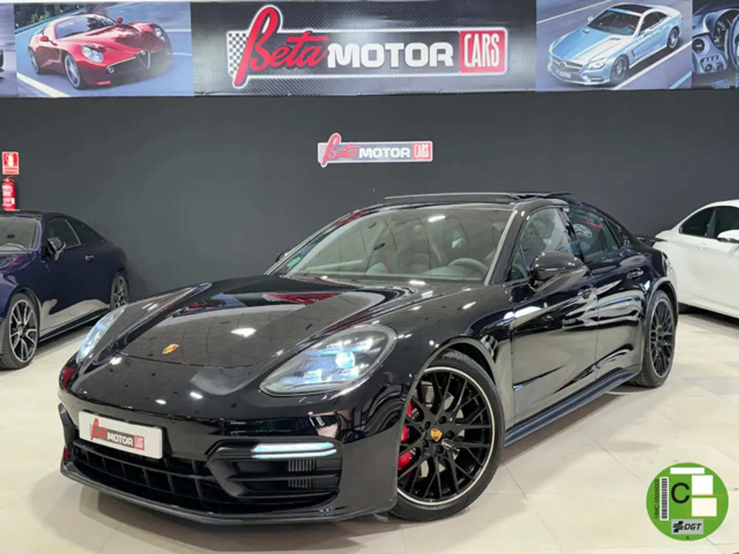 Porsche Panamera GTS Aut. Negro - 1