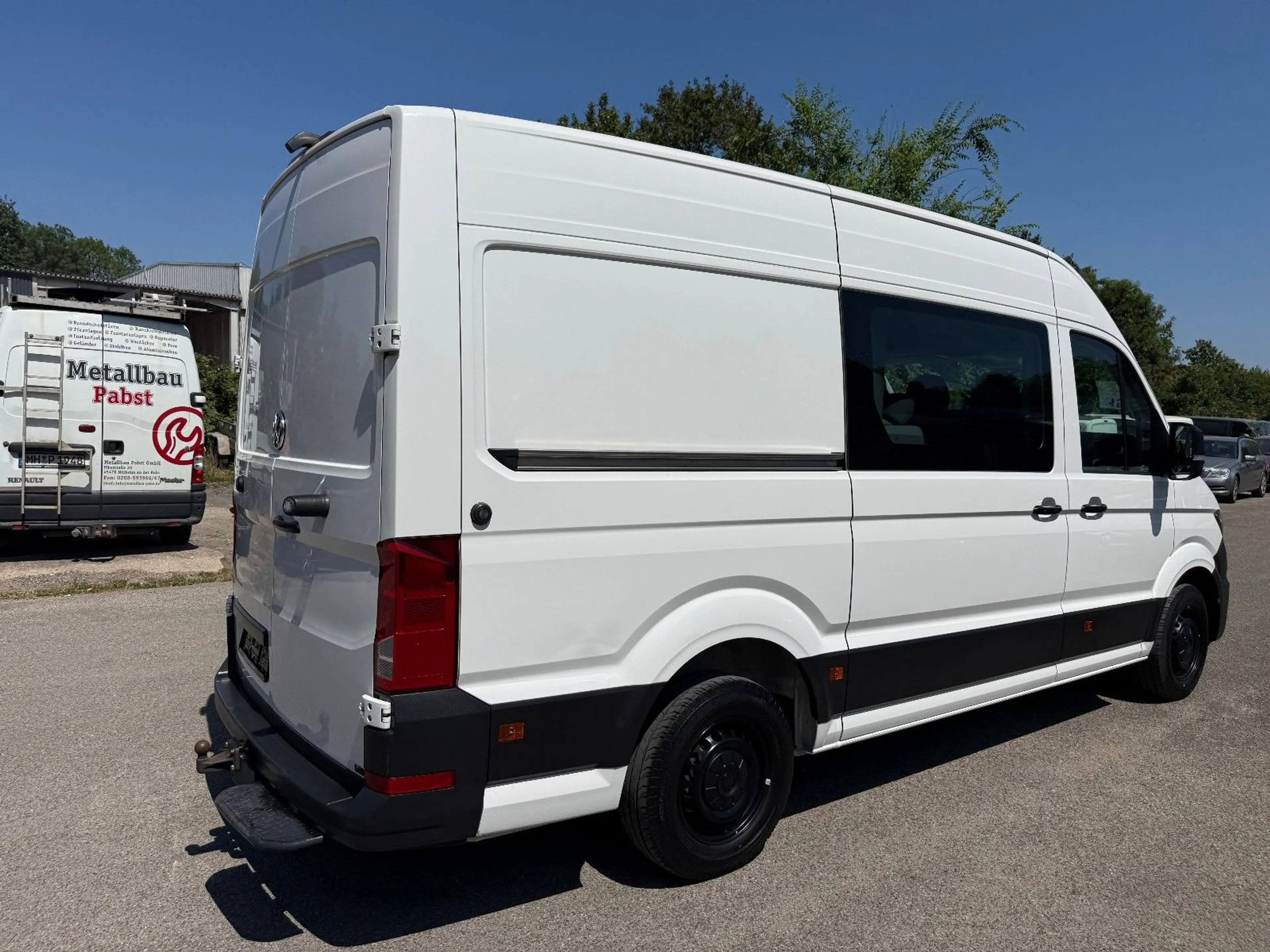 Volkswagen Crafter Kasten DoKa PLUS 35 Hochdach FWD MR — photo 4
