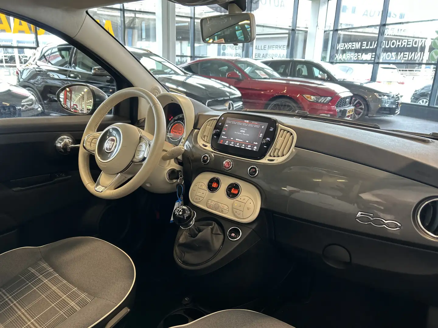 Fiat 500 1.0 Hybrid Star | Panoramadak | Apple carplay | Cr Grijs - 2