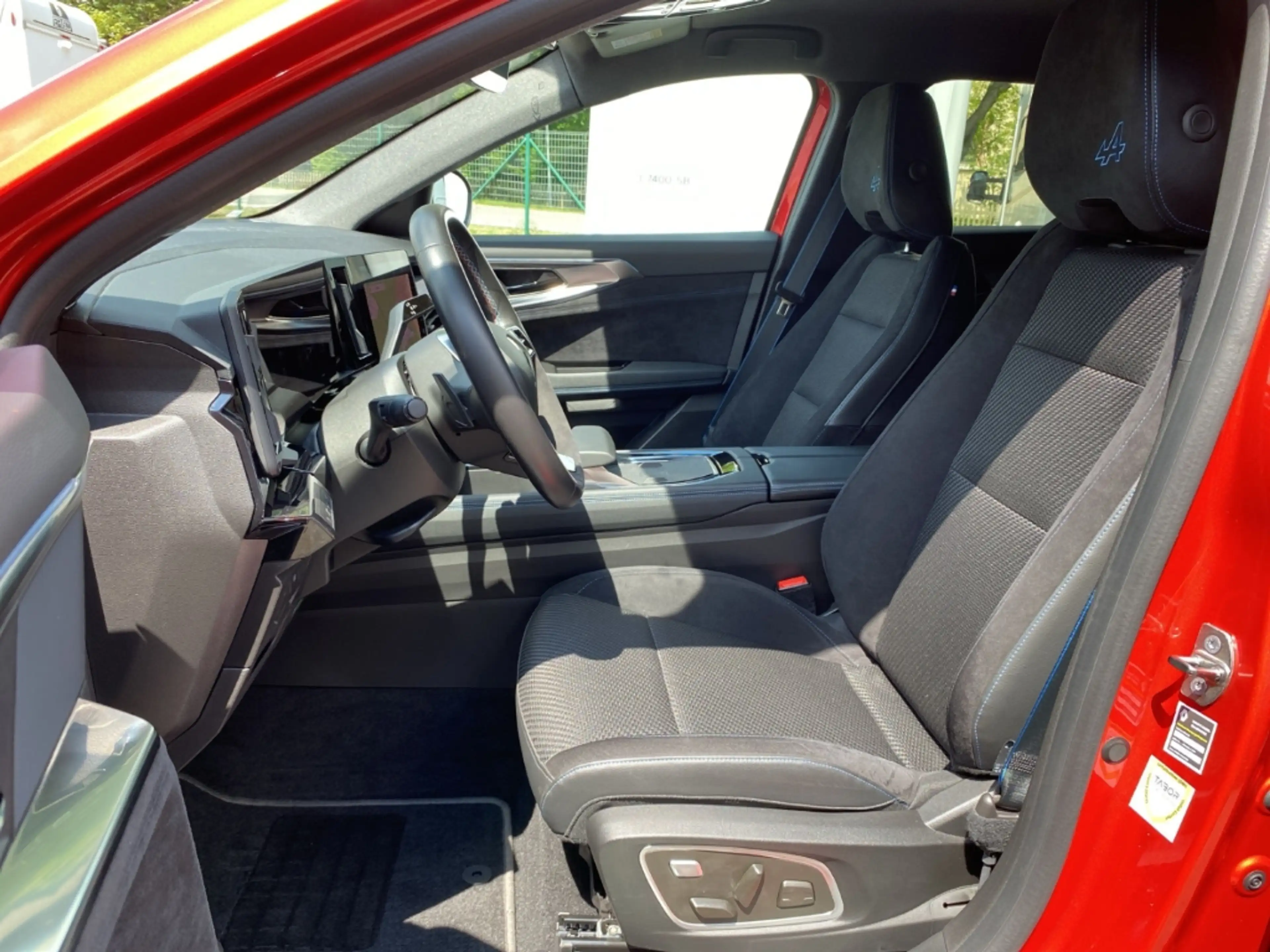 Renault Austral TECHNO ESPRIT ALPINE 160 NAVI+LED+360Â Techno Espr — photo 9