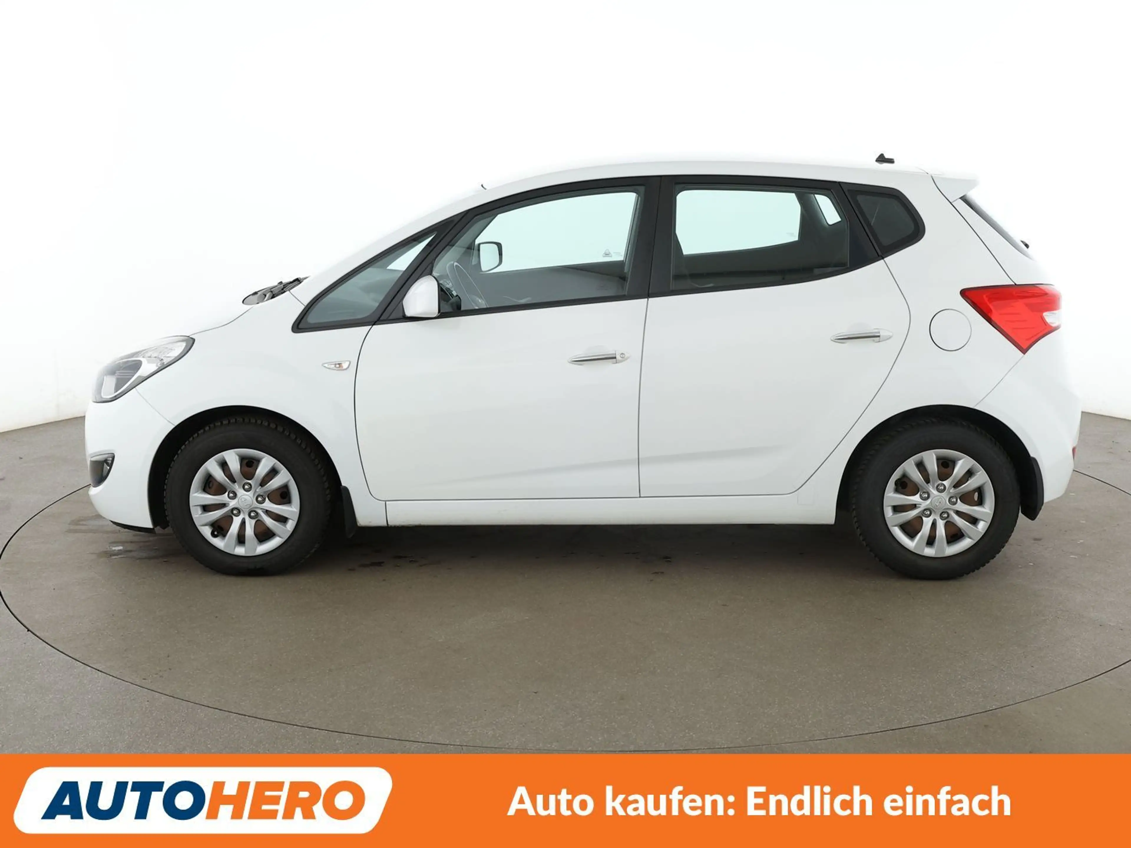 Hyundai iX20 1.4 Basis Blue*RADIO*KLIMA* — photo 3
