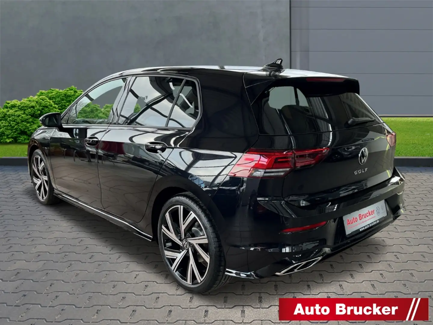 Volkswagen Golf VIII R-Line 2.0 TDI+DSG+LED+Navi+3-Zonen-Klima+SHZ Zwart - 2