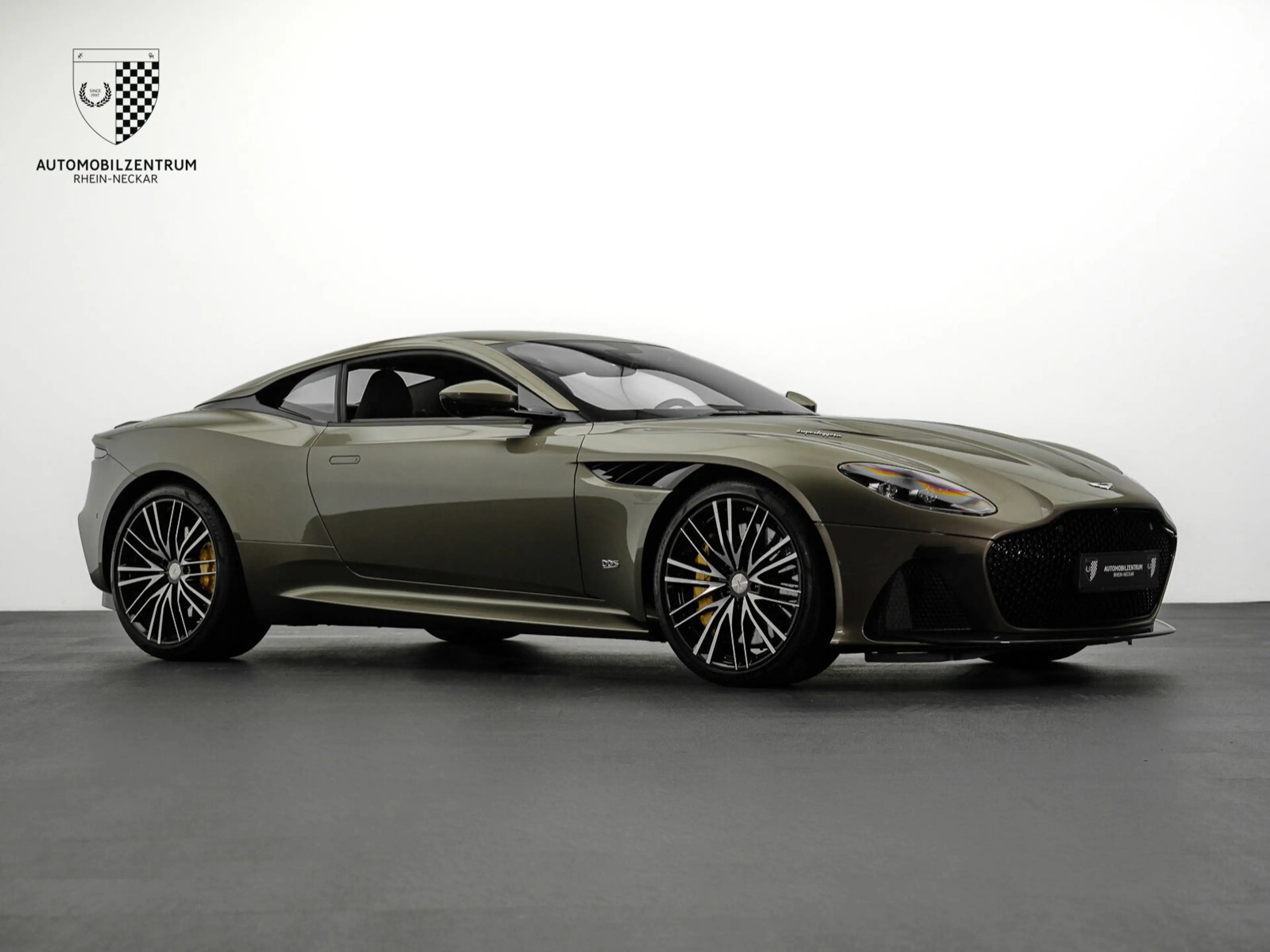 Aston Martin DBS DBS Superleggera Carbon/Bang&Olufsen/Dynamic — photo 9