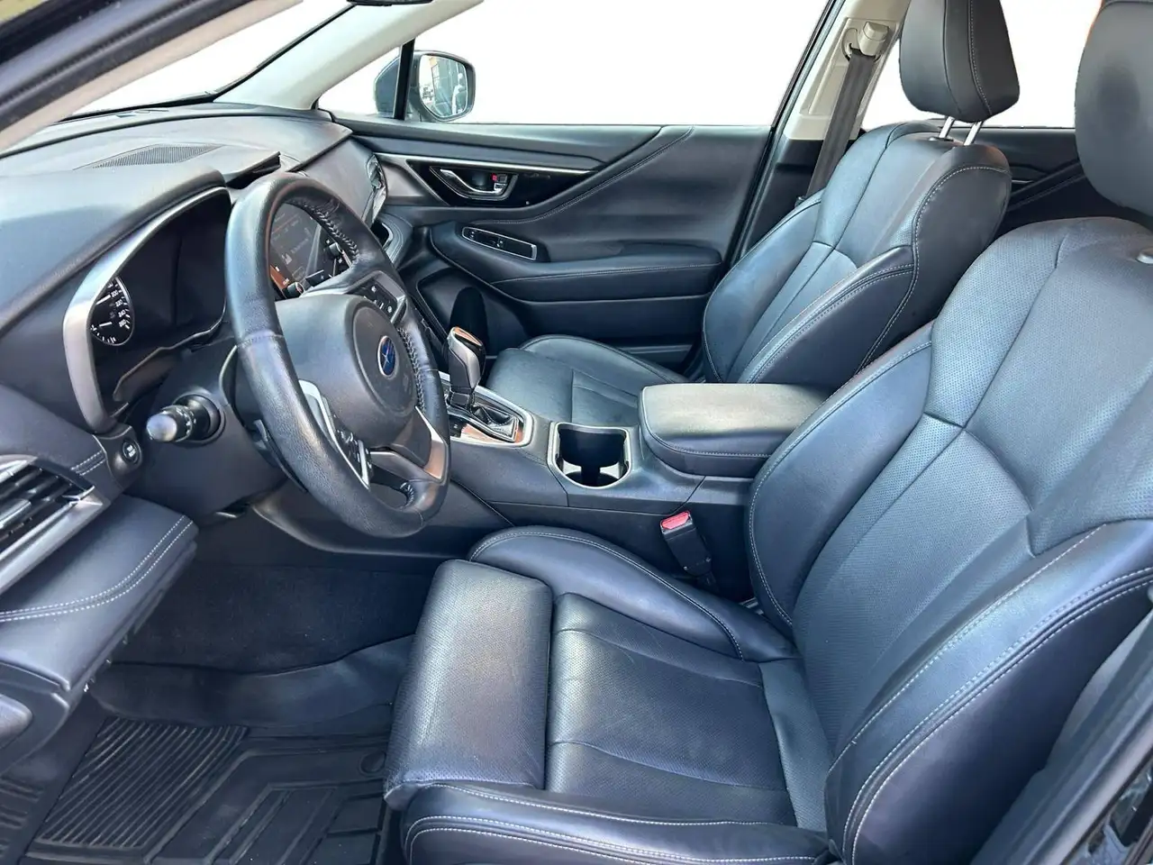 Subaru OUTBACK fotografie Subaru OUTBACK