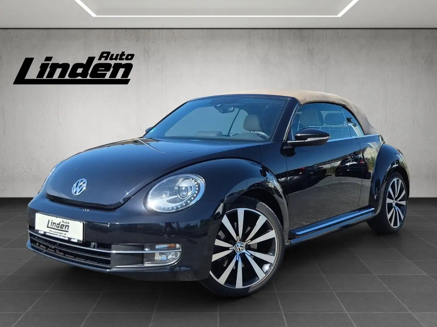 Volkswagen Beetle Cabrio Exclusive Leder Fender Navi PDC Schwarz - 1