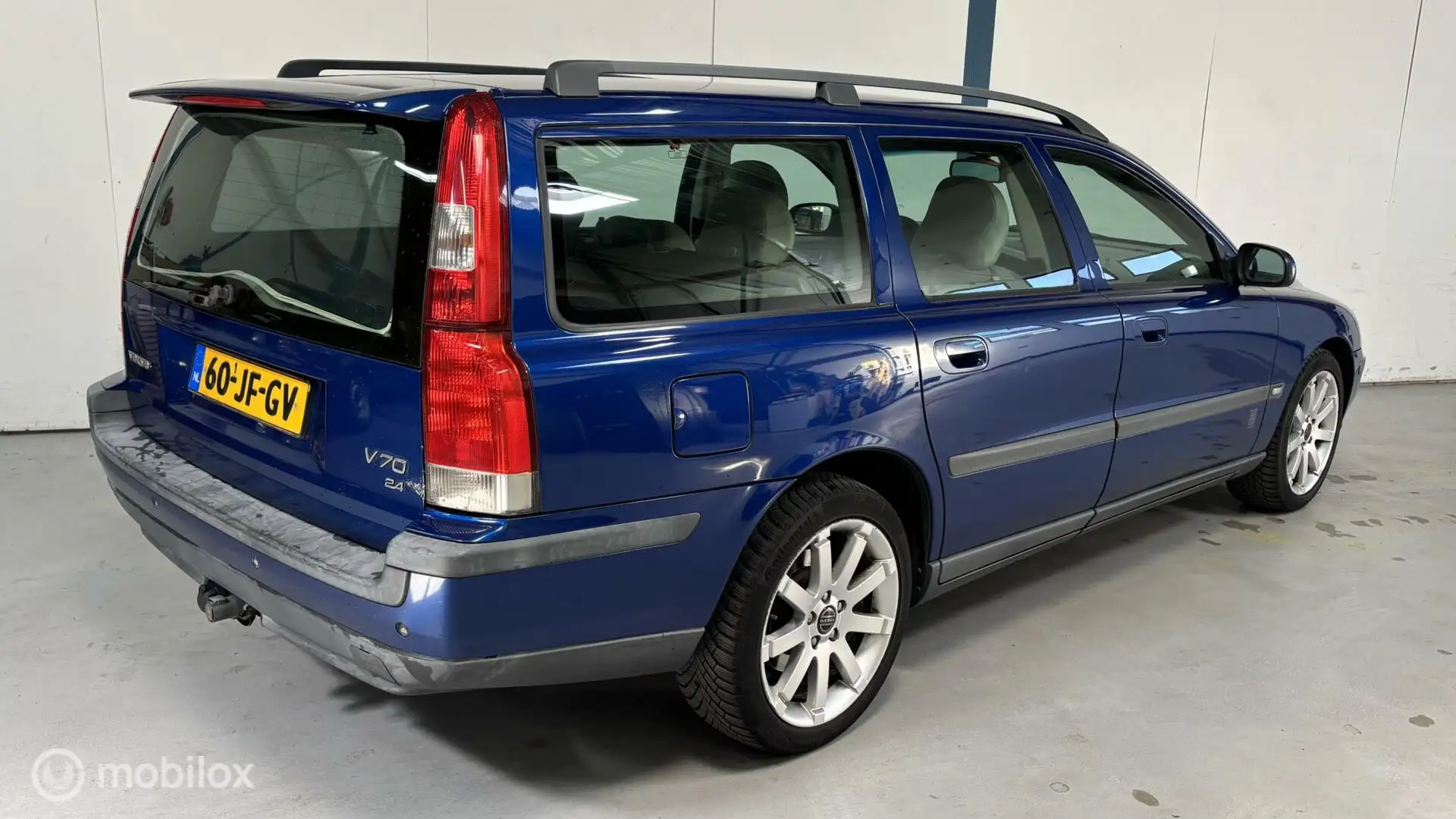Volvo V70 2.4 Ocean Race AUTOMAAT/LEER Bleu - 2