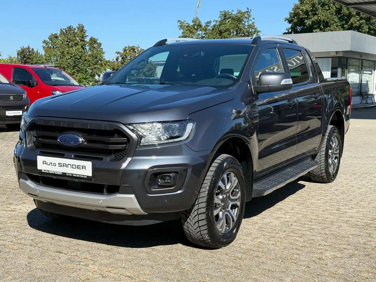 Ford Ranger Wildtrak Doppelkabine 4x4 AHK Grau - 1