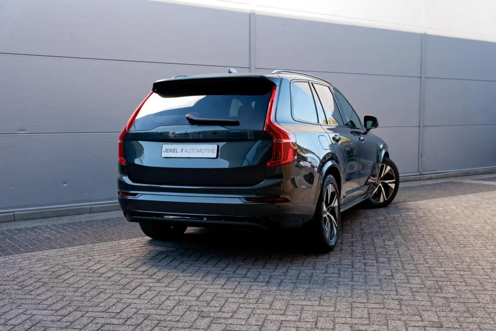 Volvo XC90 2.0 T8 Recharge AWD R-Design Full Option. Longe Ra - 2