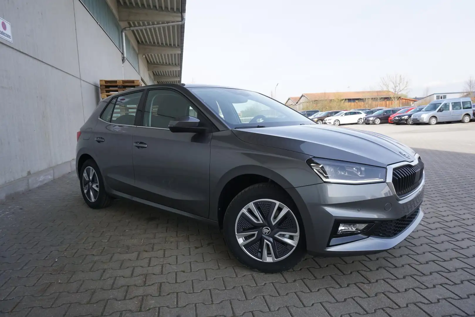 Skoda Fabia 1.0TSI Style Navi/MirrorL Voll-LED PDC SHZ - 1