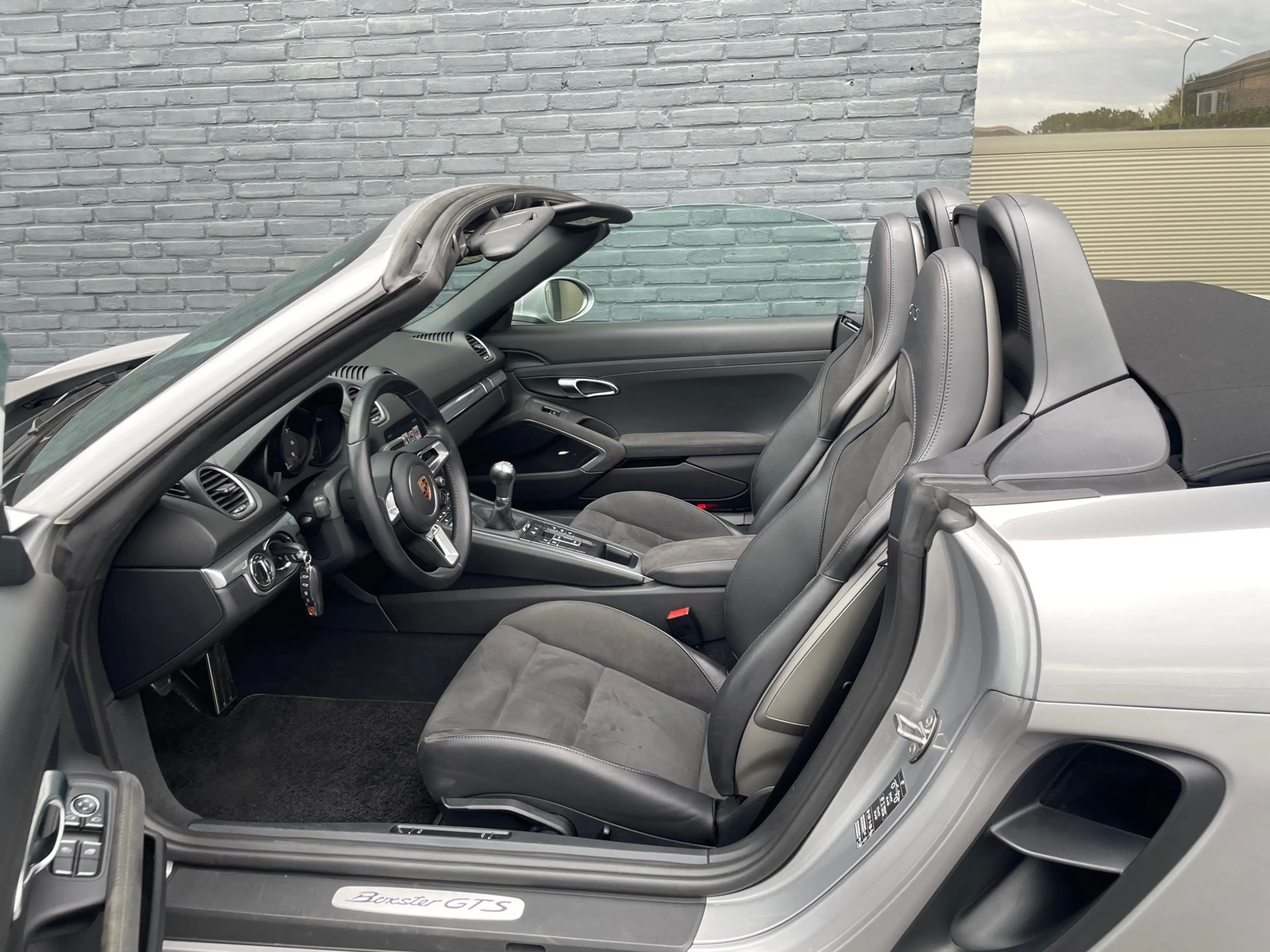 Porsche 718 Boxster GTS 4.0 handgeschakeld wordt verwacht — photo 11