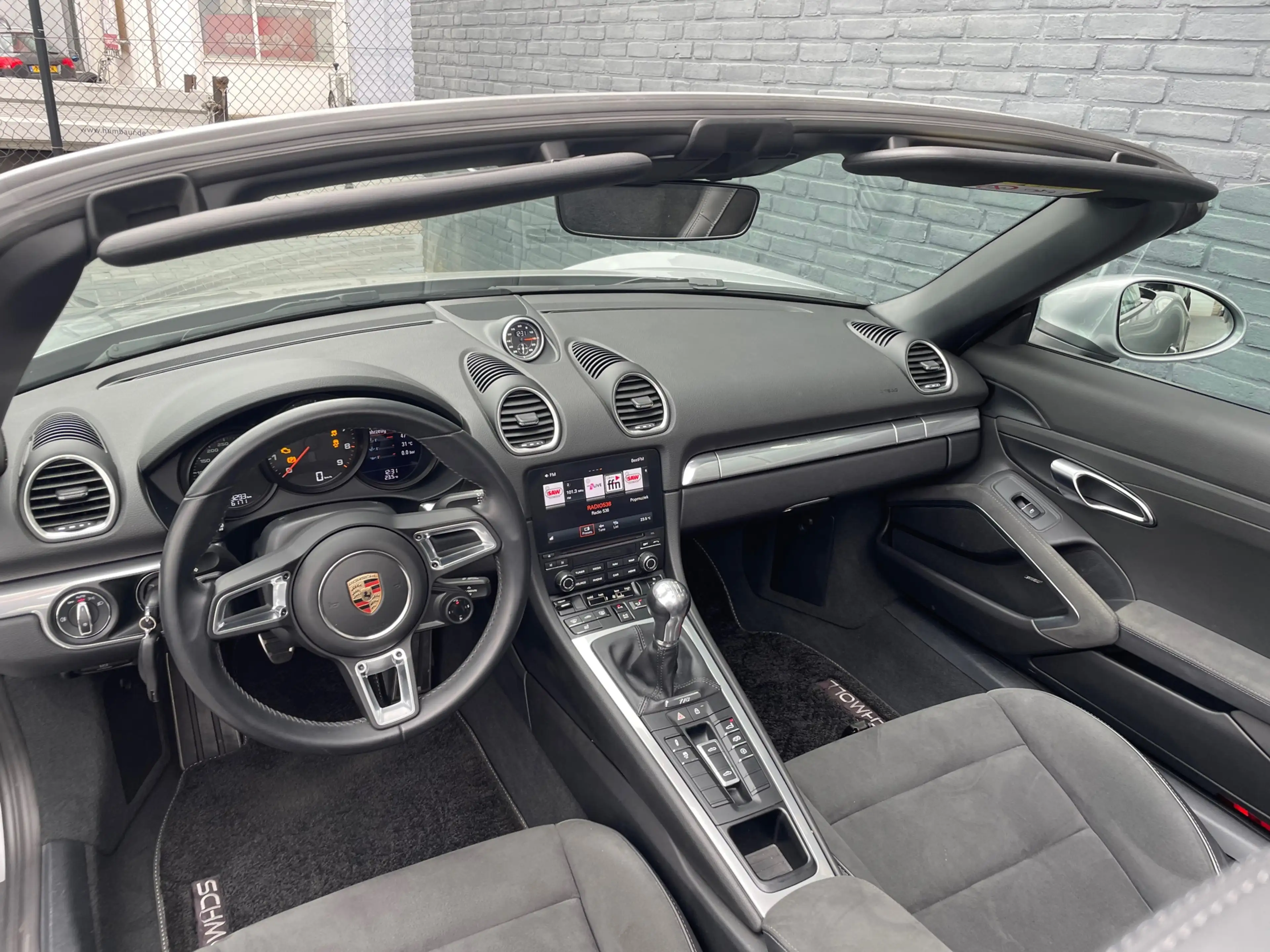 Porsche 718 Boxster GTS 4.0 handgeschakeld wordt verwacht — photo 17