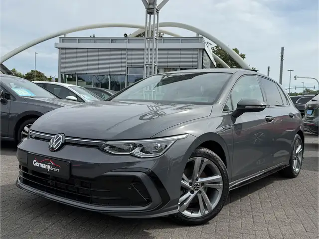 Volkswagen Golf view 6