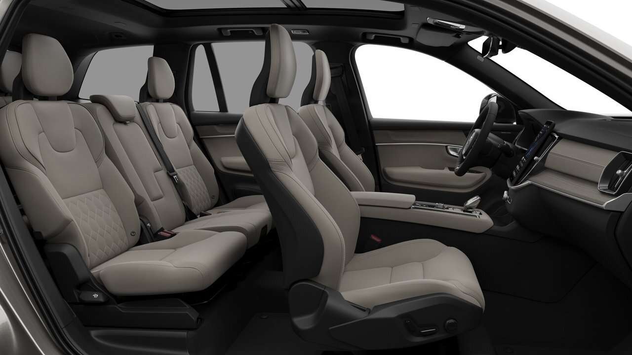 2026 Volvo XC90 Plus 7-Seater (Dark Theme) thumb 13