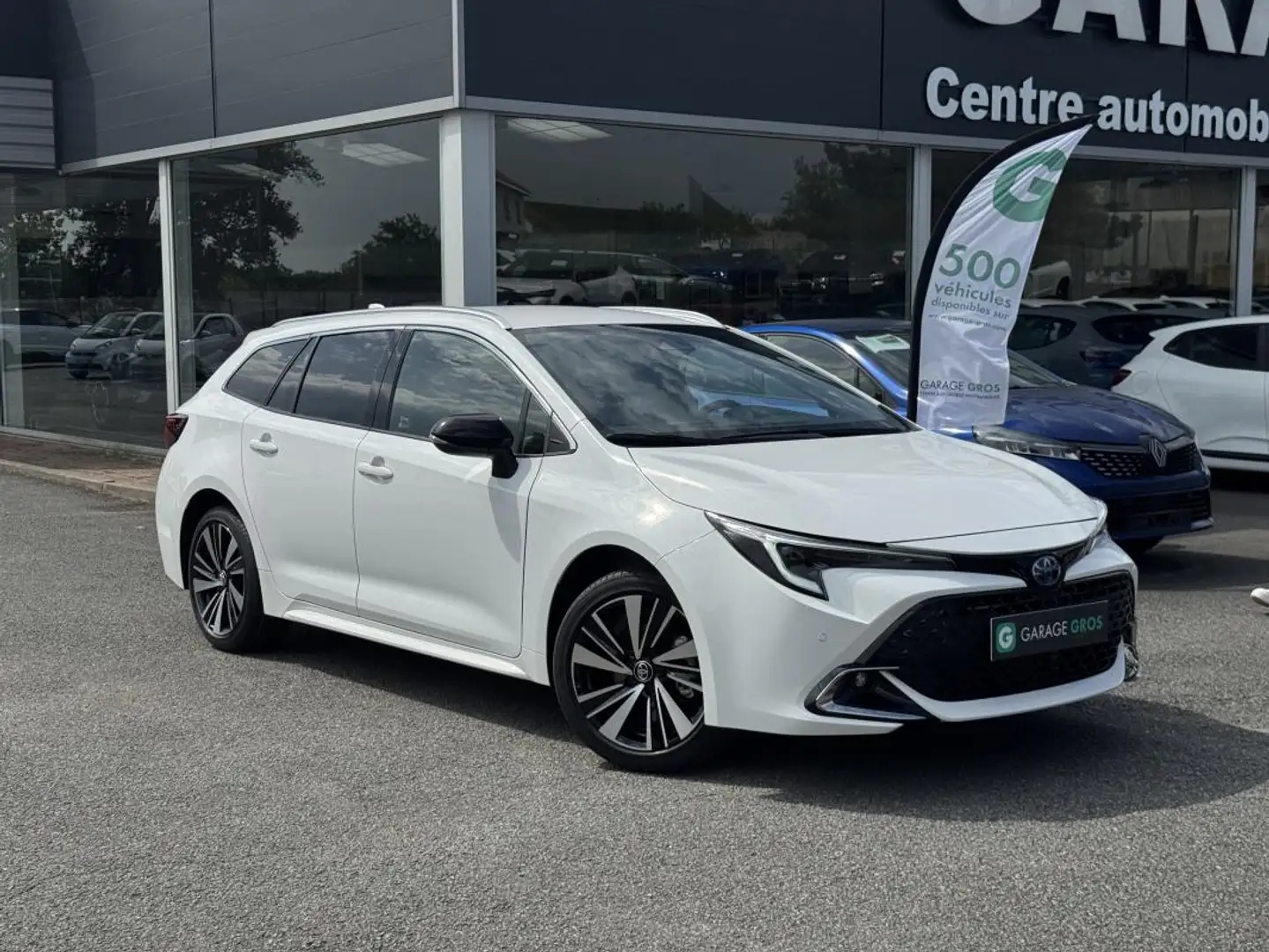 Toyota HYBRIDE 140ch Design Білий - 1